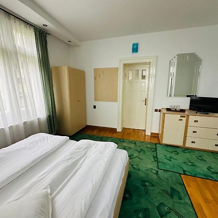 Rapsodia Sinaia Bed & Breakfast Ngoại thất bức ảnh