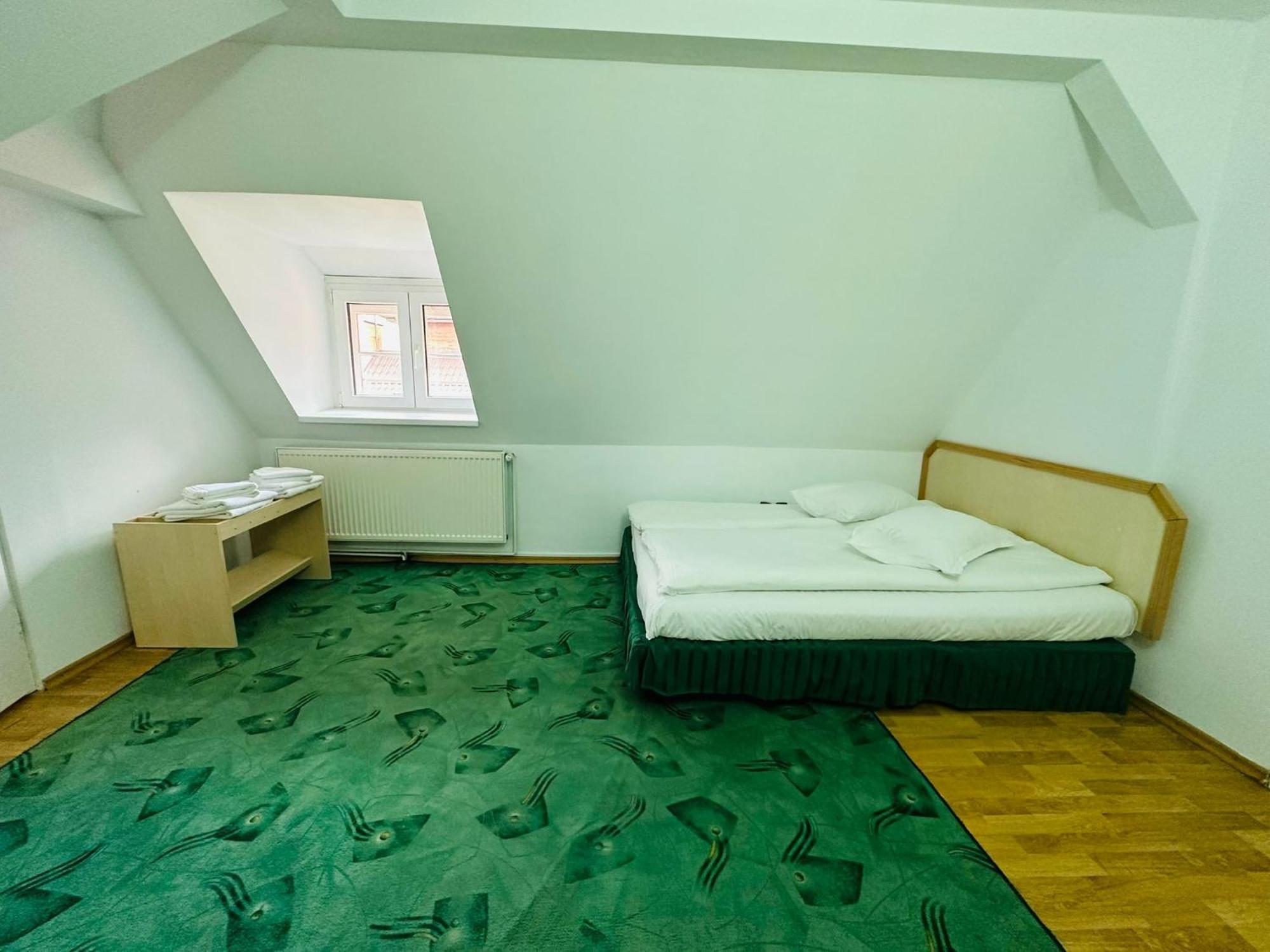 Rapsodia Sinaia Bed & Breakfast Ngoại thất bức ảnh