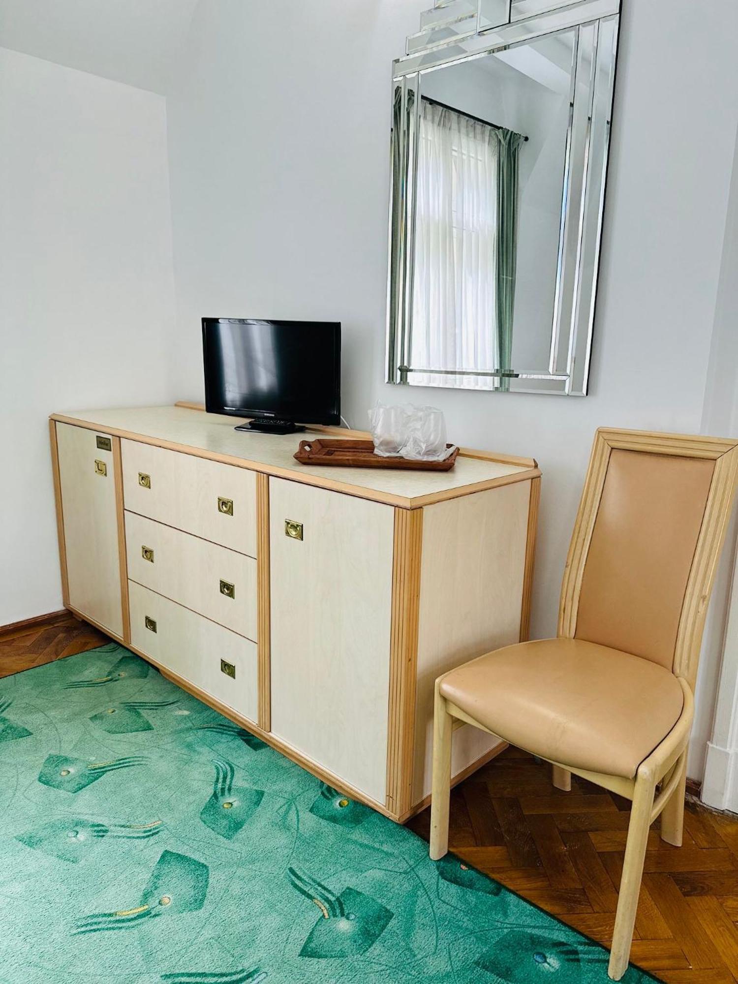 Rapsodia Sinaia Bed & Breakfast Ngoại thất bức ảnh