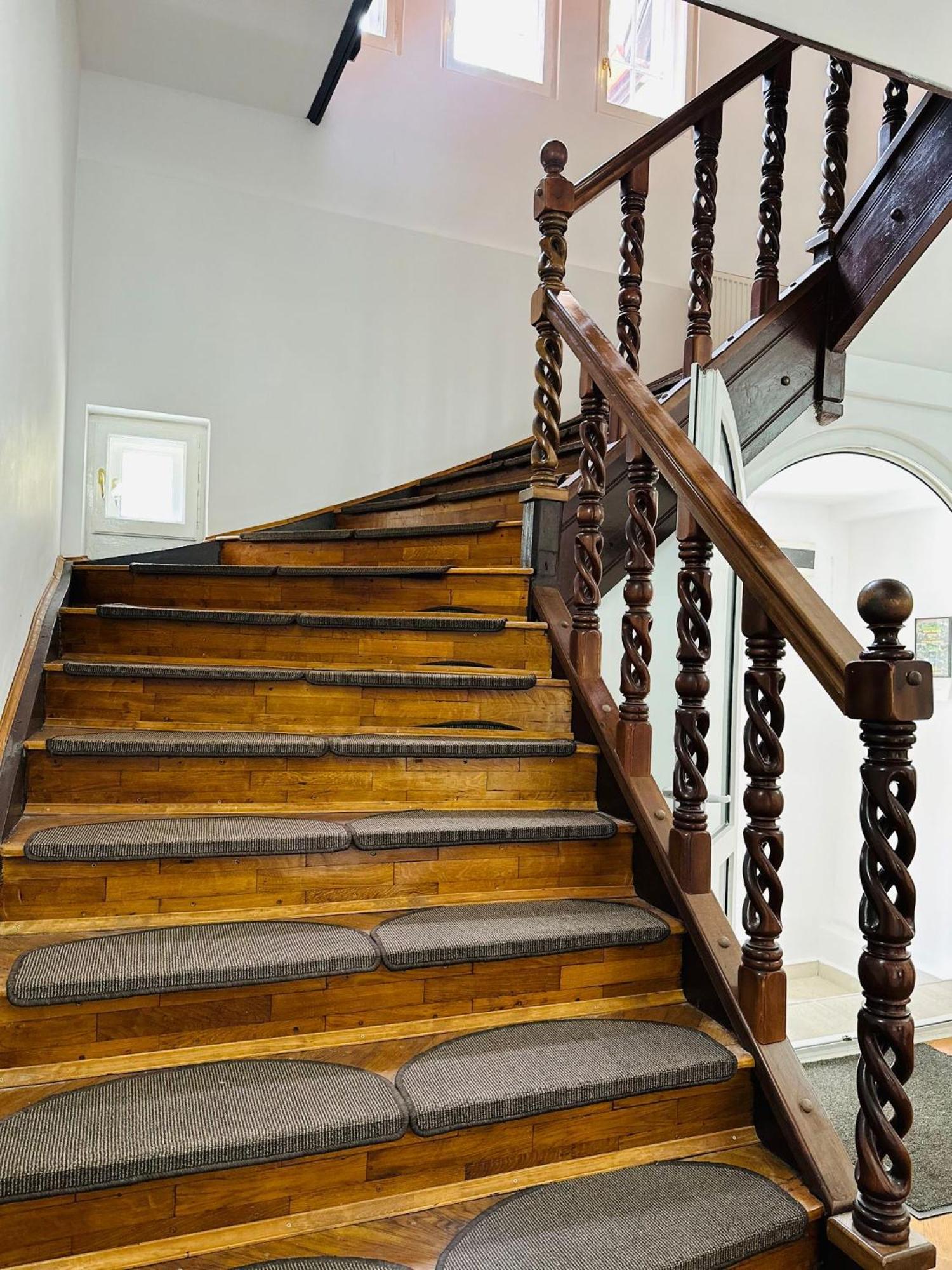 Rapsodia Sinaia Bed & Breakfast Ngoại thất bức ảnh