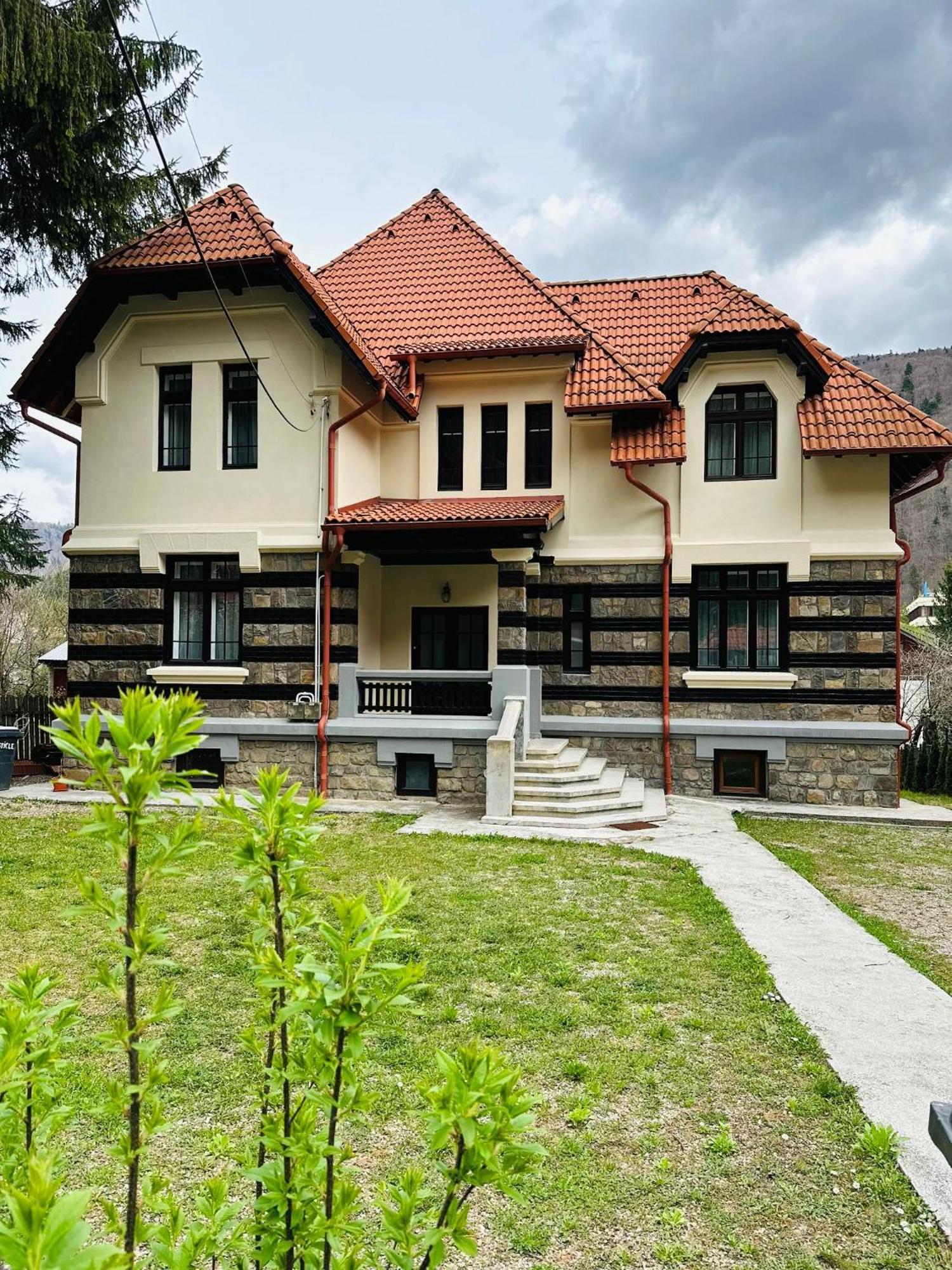 Rapsodia Sinaia Bed & Breakfast Ngoại thất bức ảnh